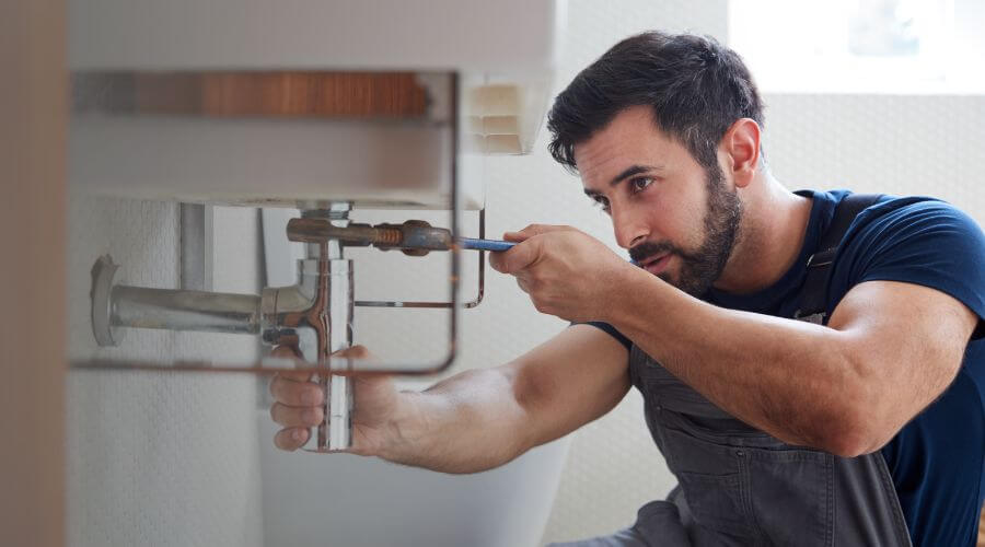 Faucet aerator cleaning/replacement in Marengo, IN